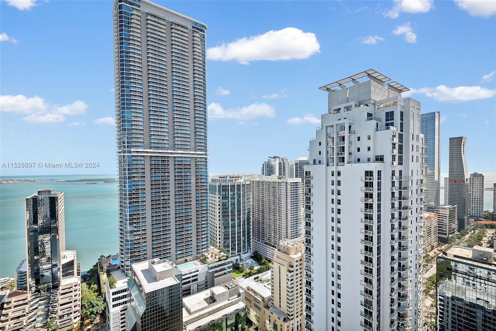 1010 Brickell Ave # 4303