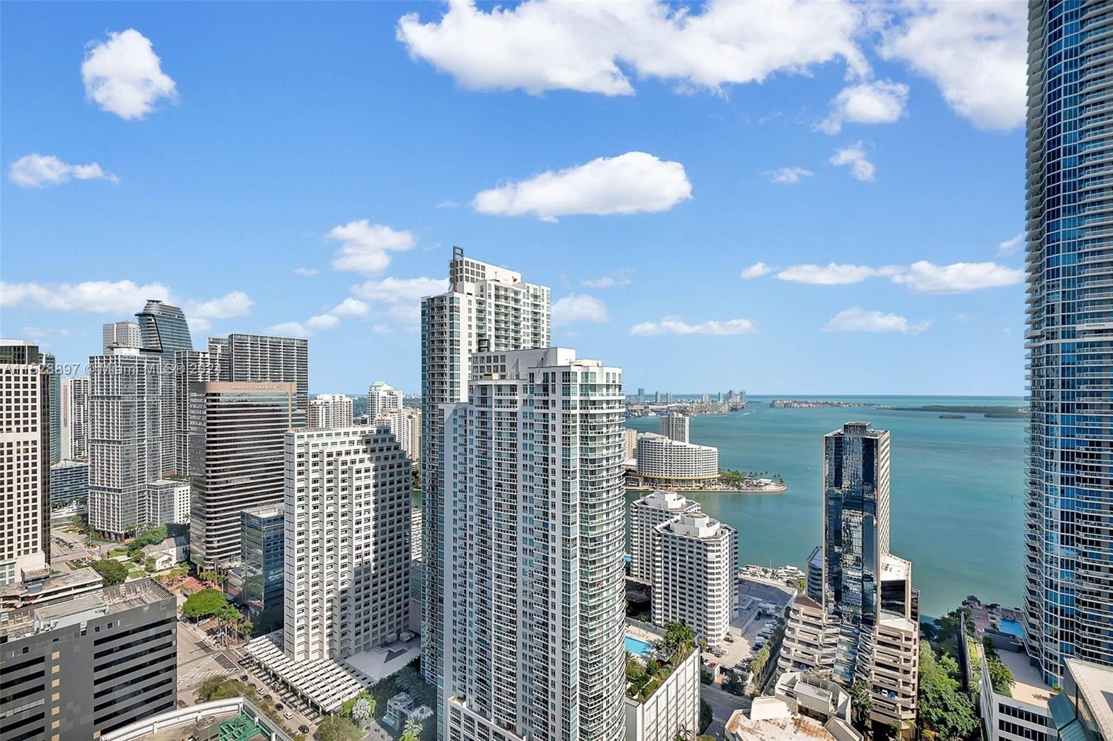 1010 Brickell Ave # 4303