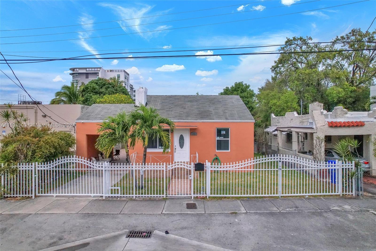 1621 NW 33rd St