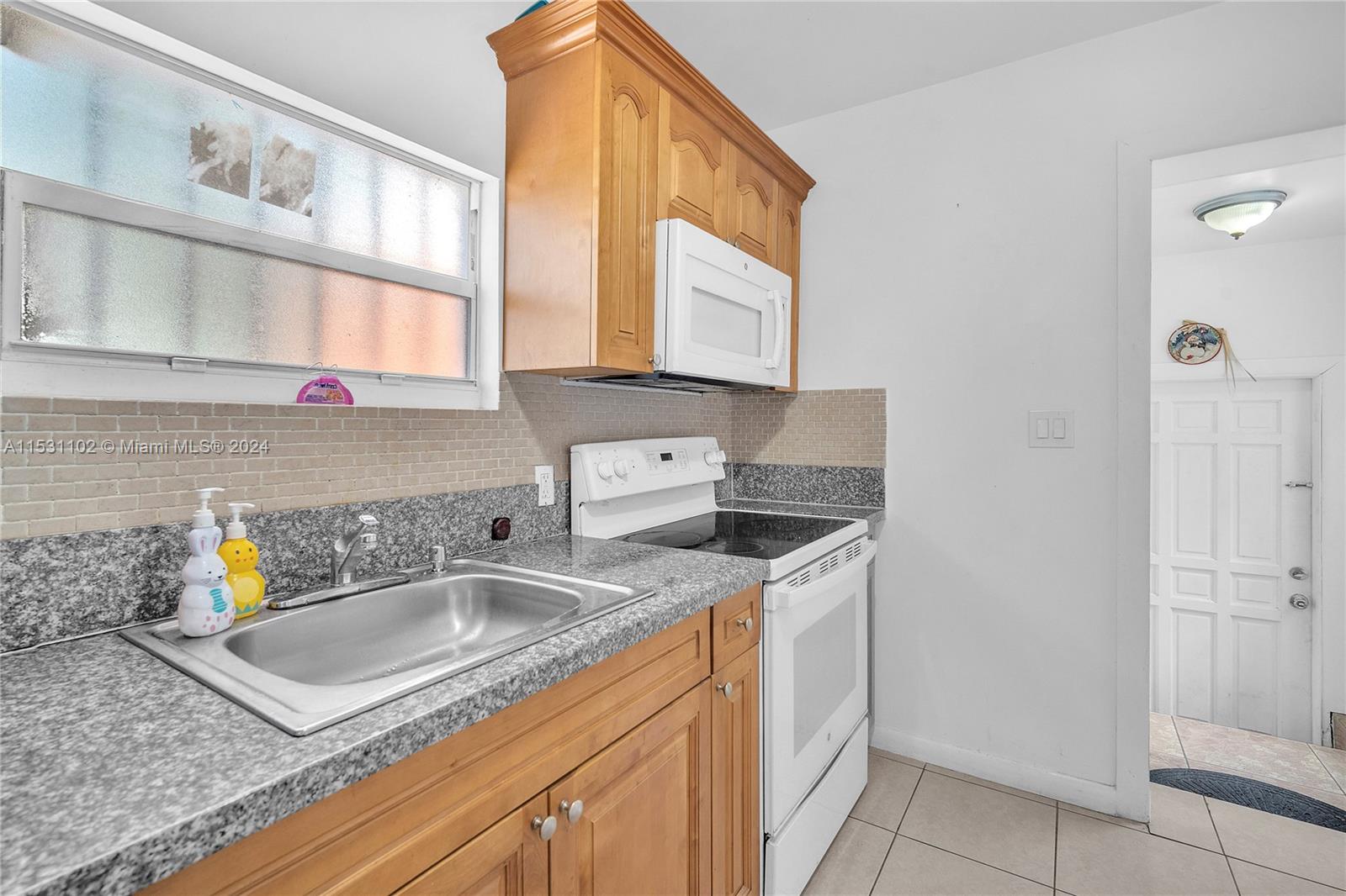 1621 NW 33rd St