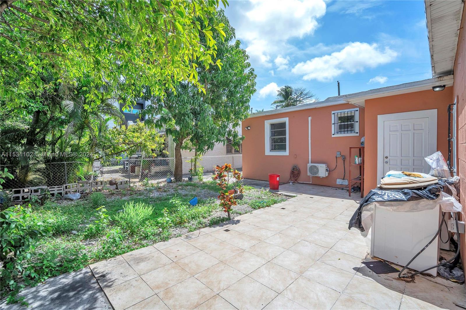 1621 NW 33rd St