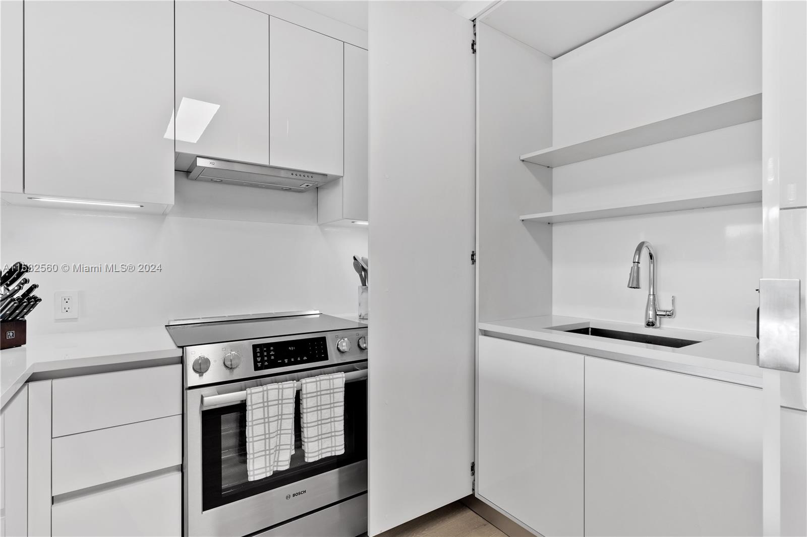 155 Ocean Lane Dr # 210