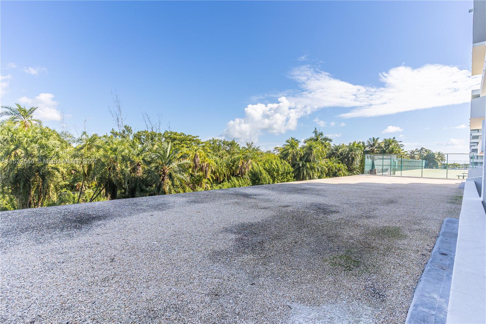 155 Ocean Lane Dr # 210