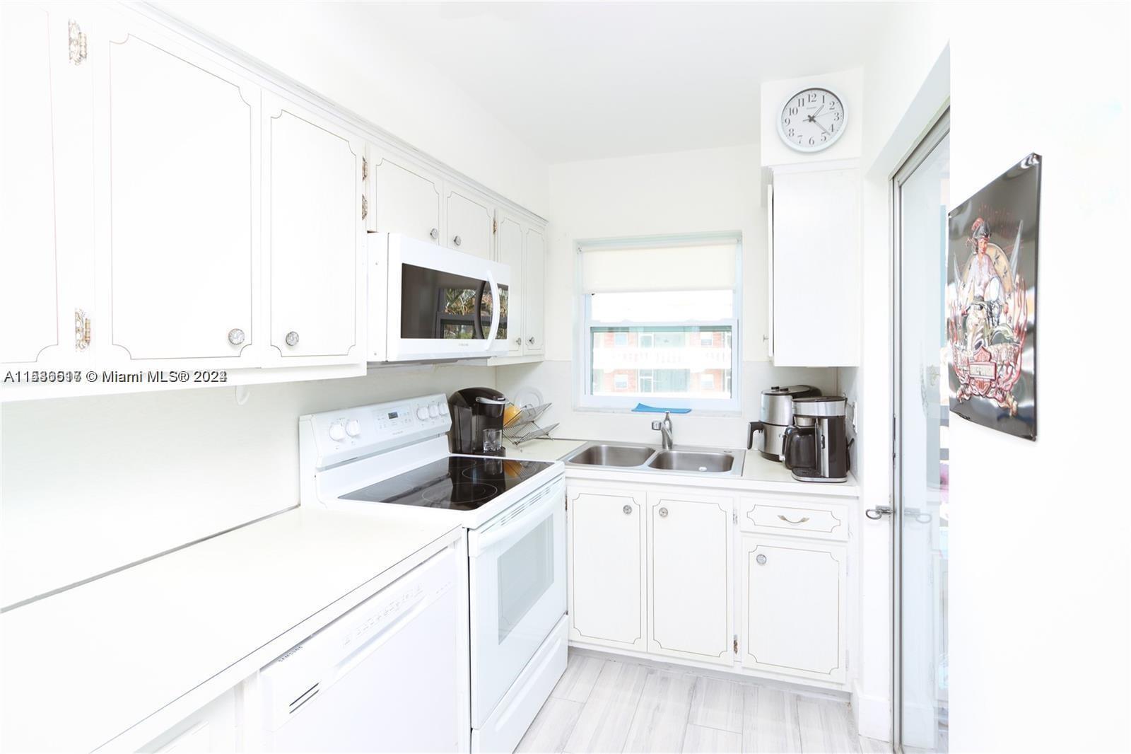 181 NE 14th Ave # 17C