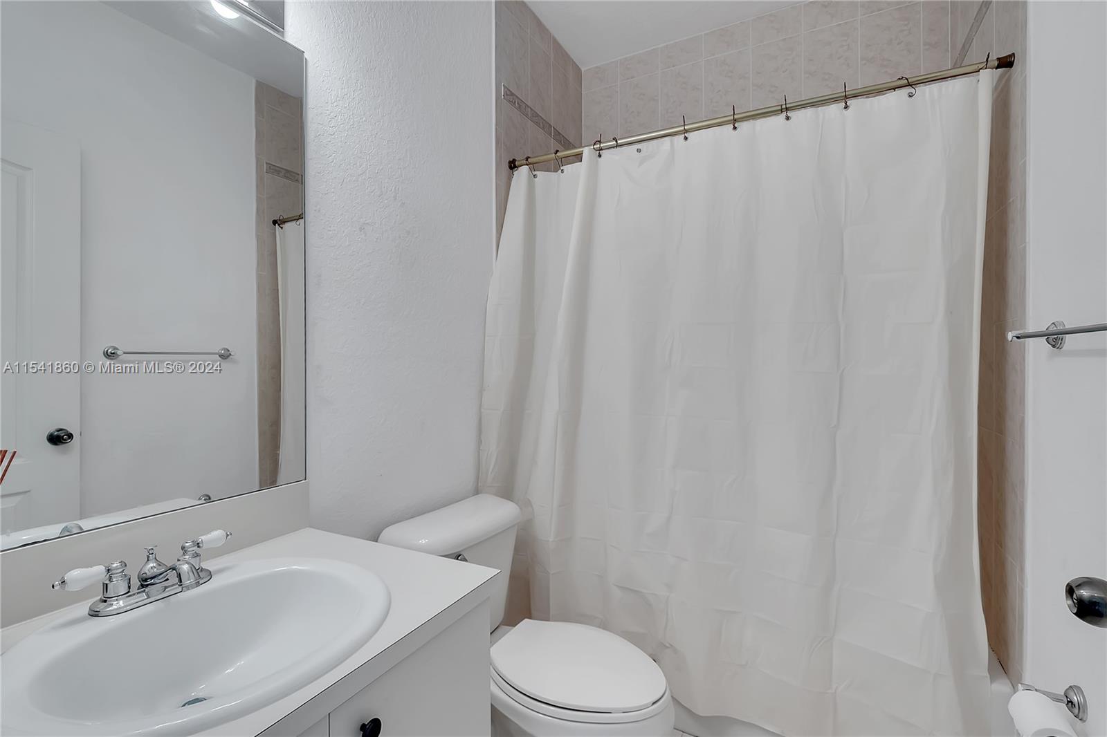 21435 SW 85th Psge # 21435