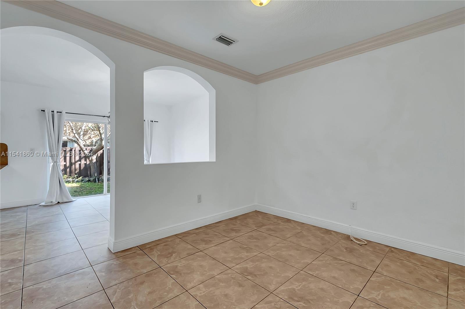 21435 SW 85th Psge # 21435