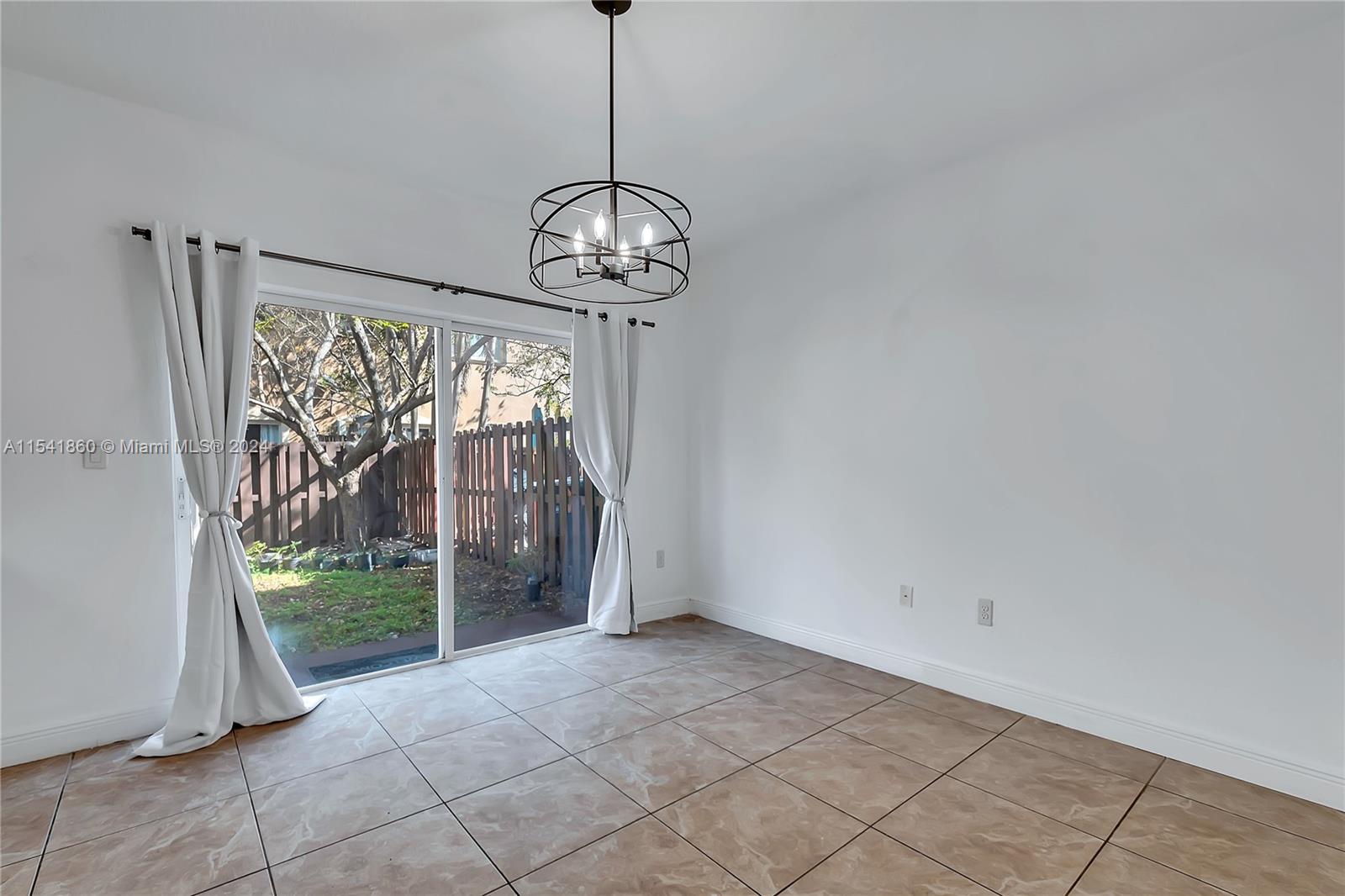 21435 SW 85th Psge # 21435