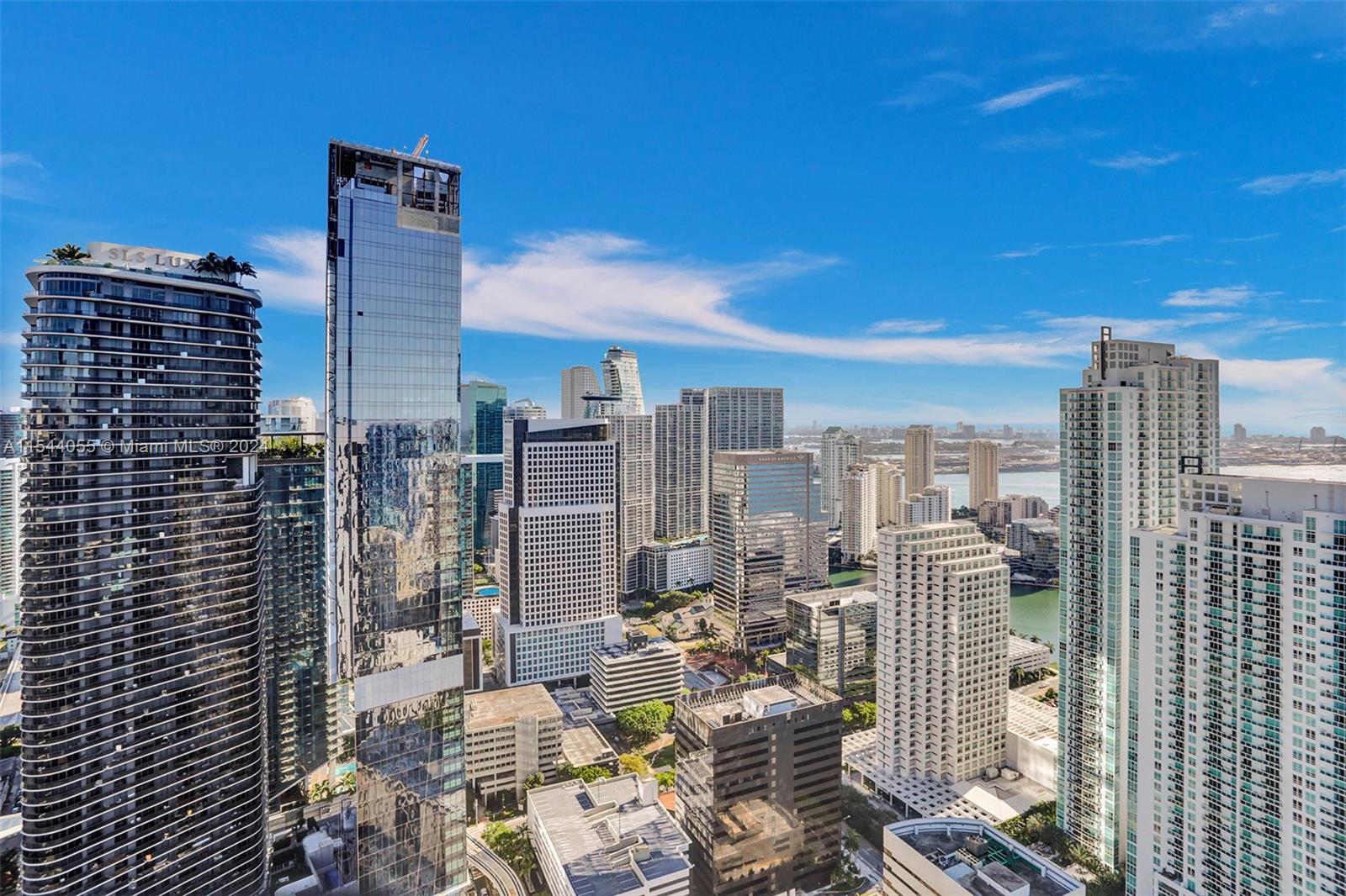 1000 Brickell Plz Unit: PH5208