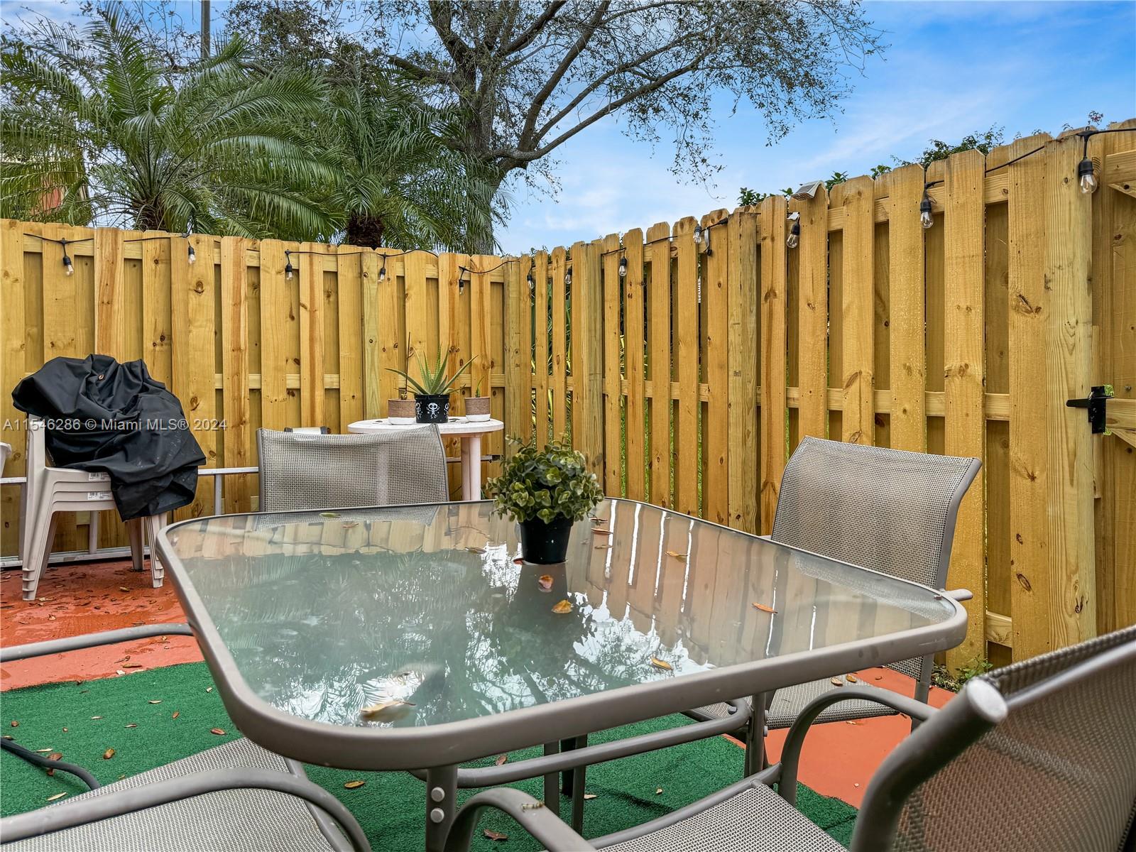 6016 NW 116th Pl # 401