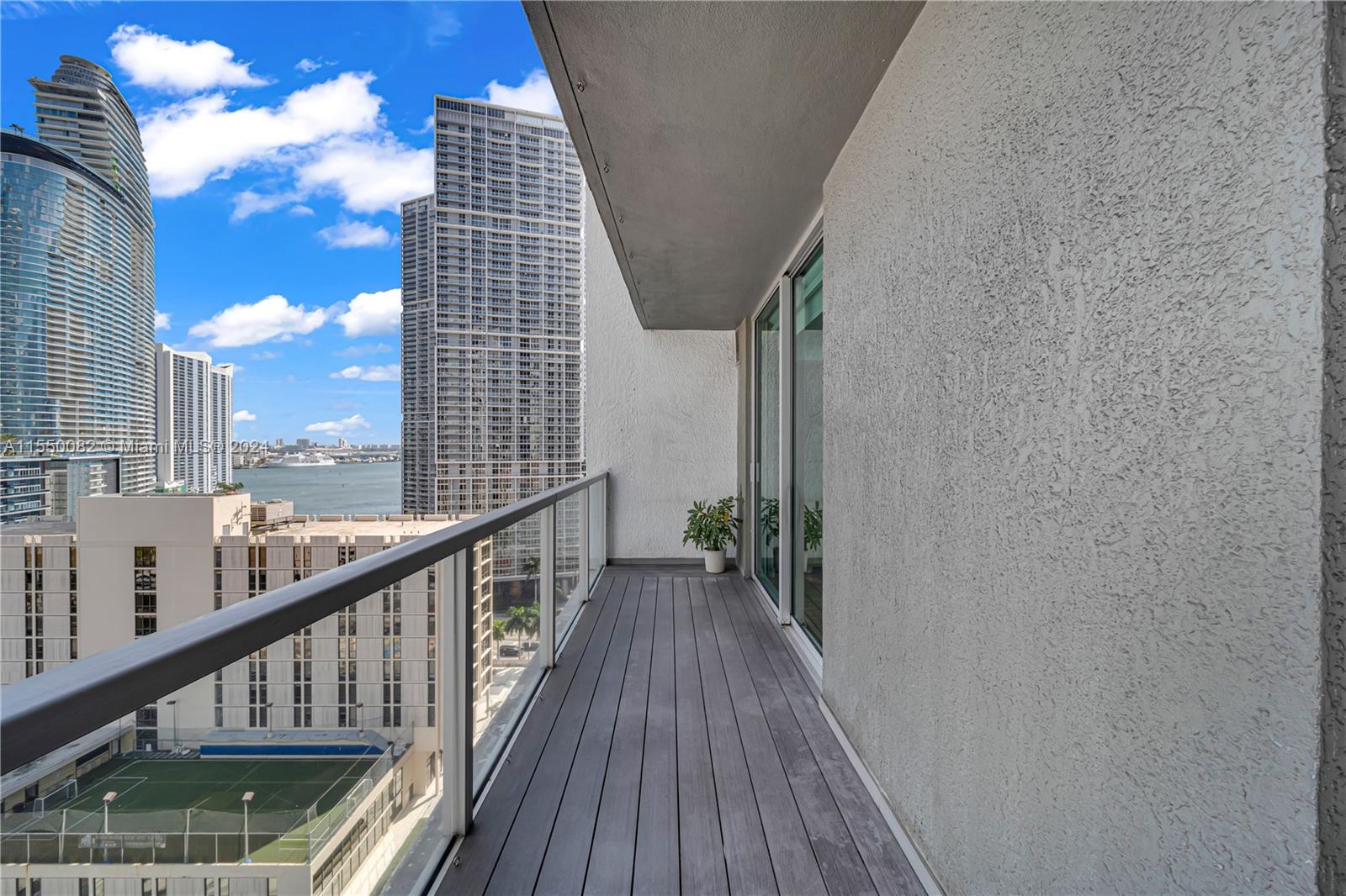 55 SE 6th St # 1803