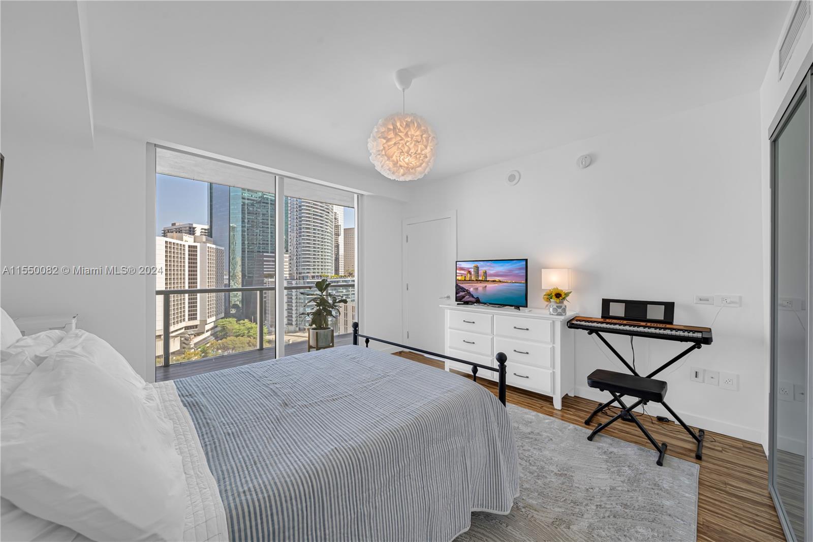 55 SE 6th St # 1803