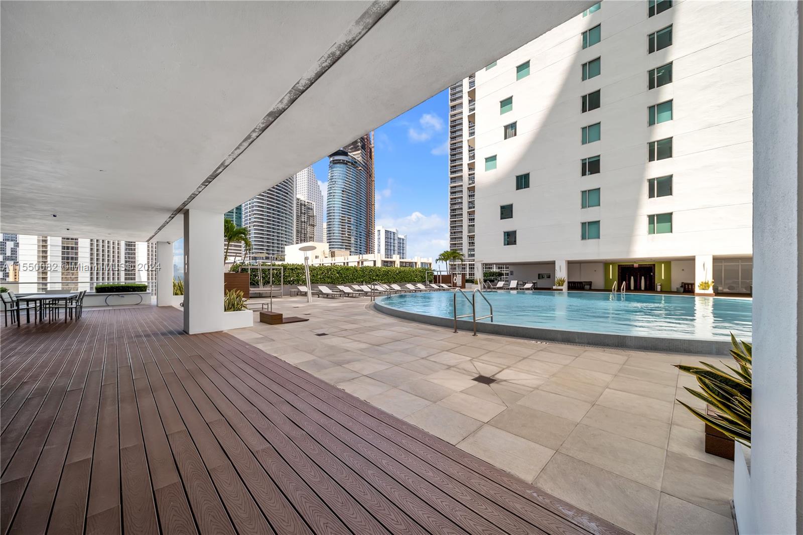 55 SE 6th St # 1803