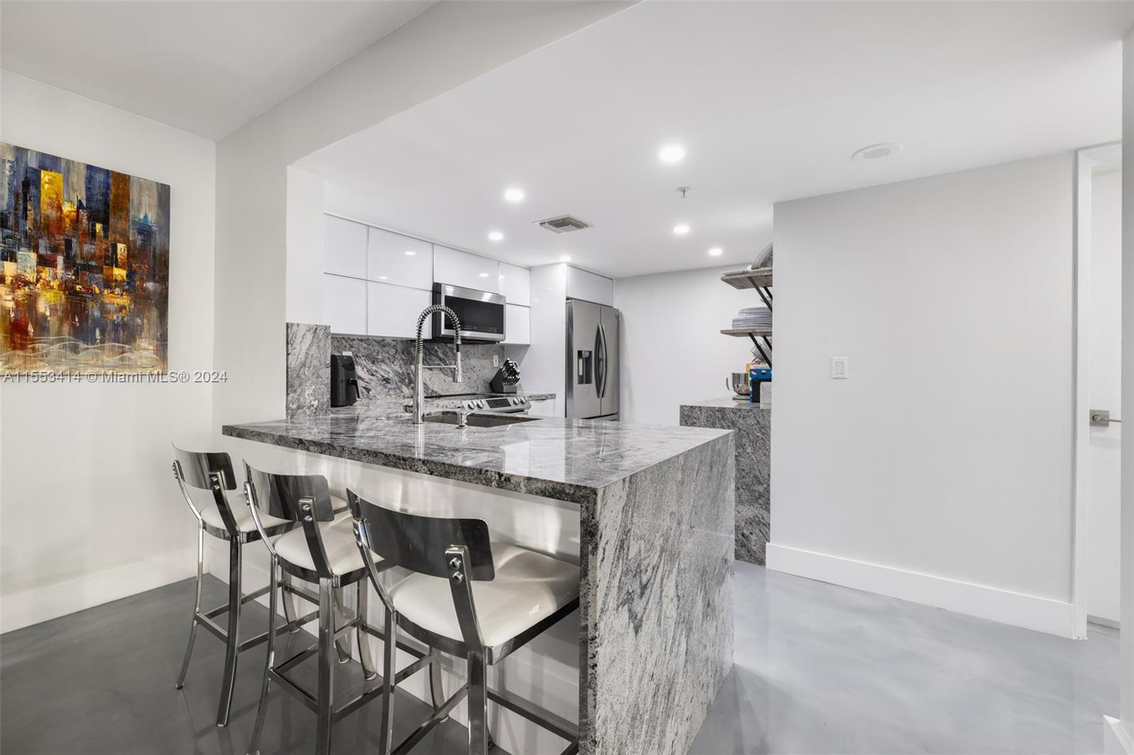 520 SE 5th Ave # 2212