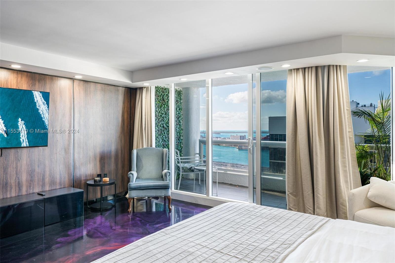 1717 N Bayshore Dr # 3545 Unit: A-3545