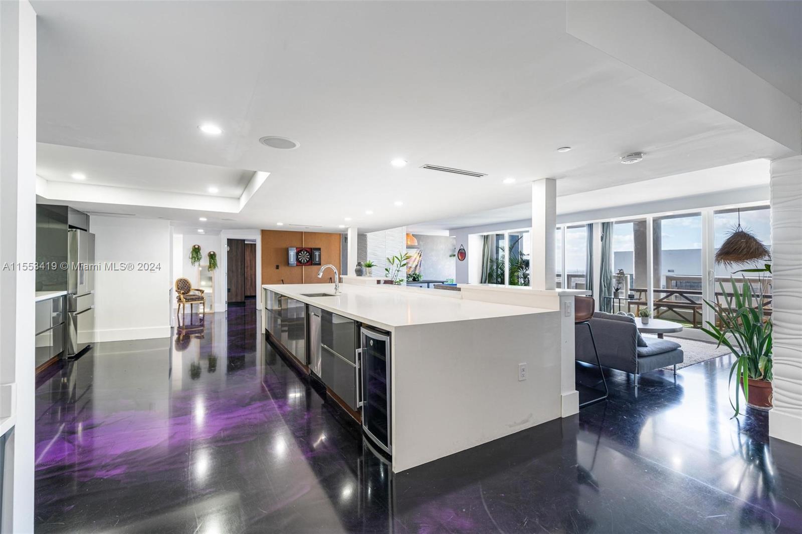 1717 N Bayshore Dr # 3545 Unit: A-3545