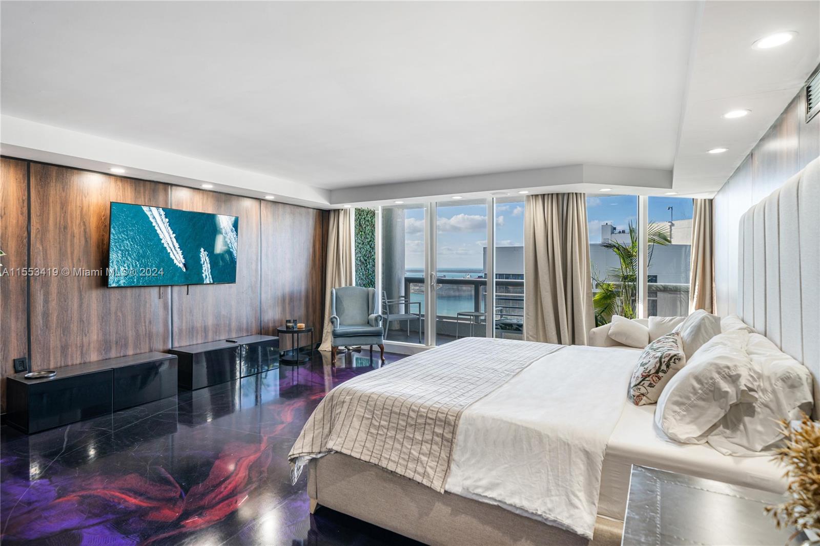 1717 N Bayshore Dr # 3545 Unit: A-3545