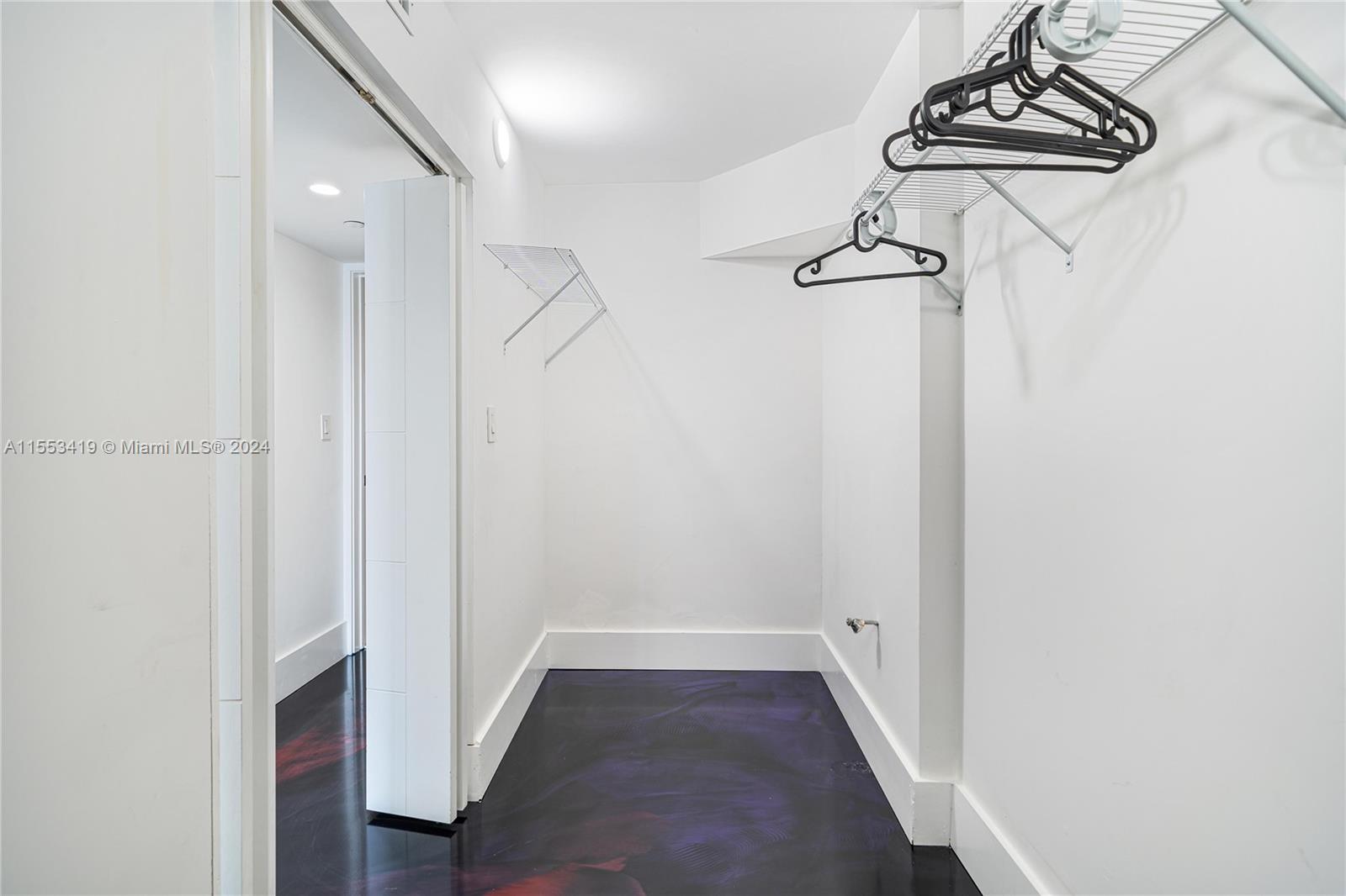 1717 N Bayshore Dr # 3545 Unit: A-3545