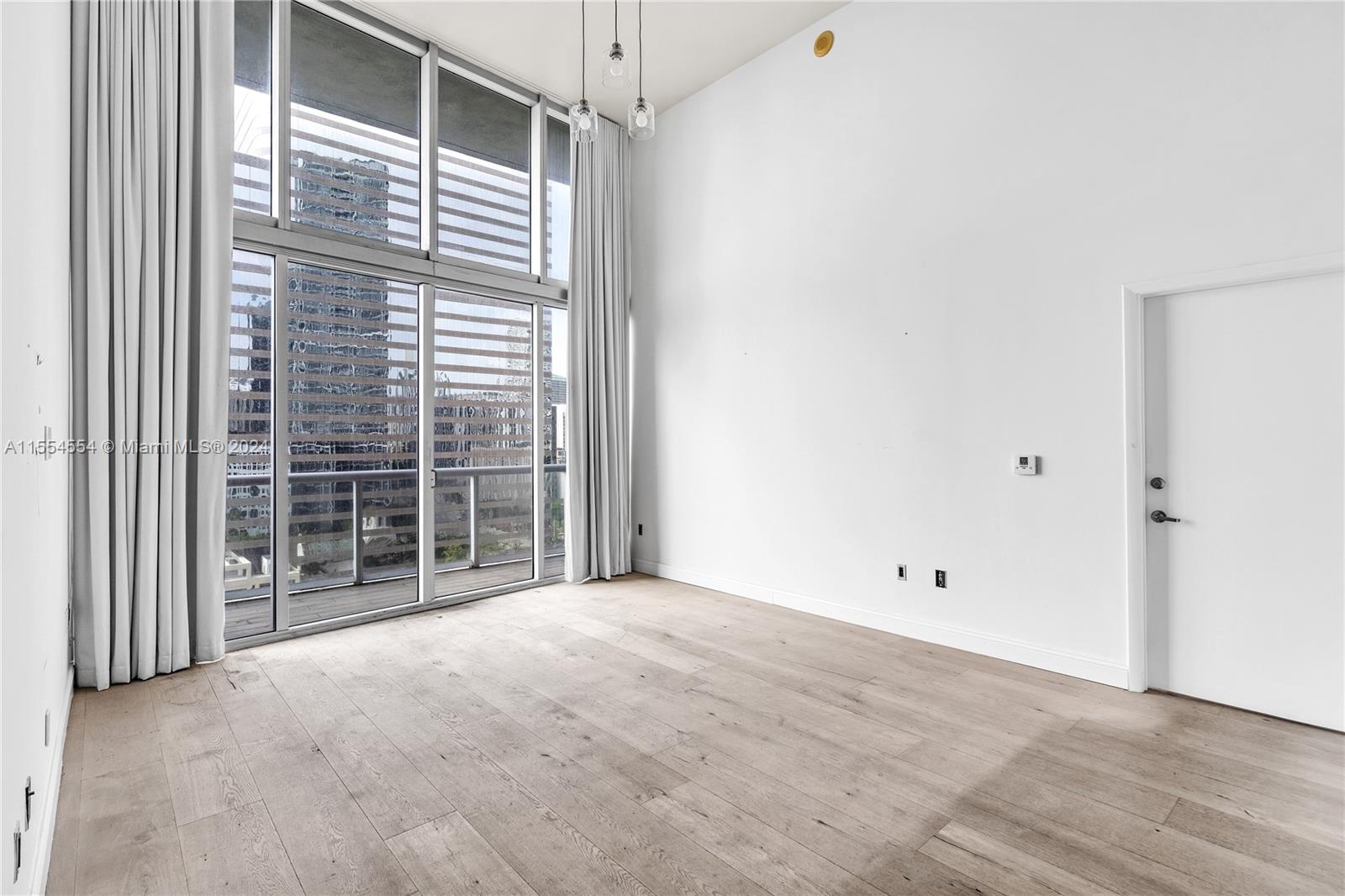495 Brickell Ave # 1511