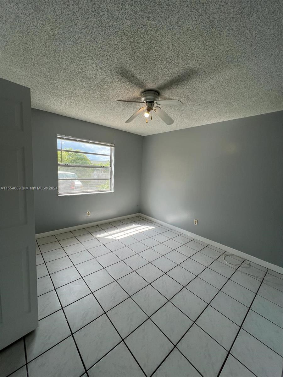 2920 Pierce St # 11