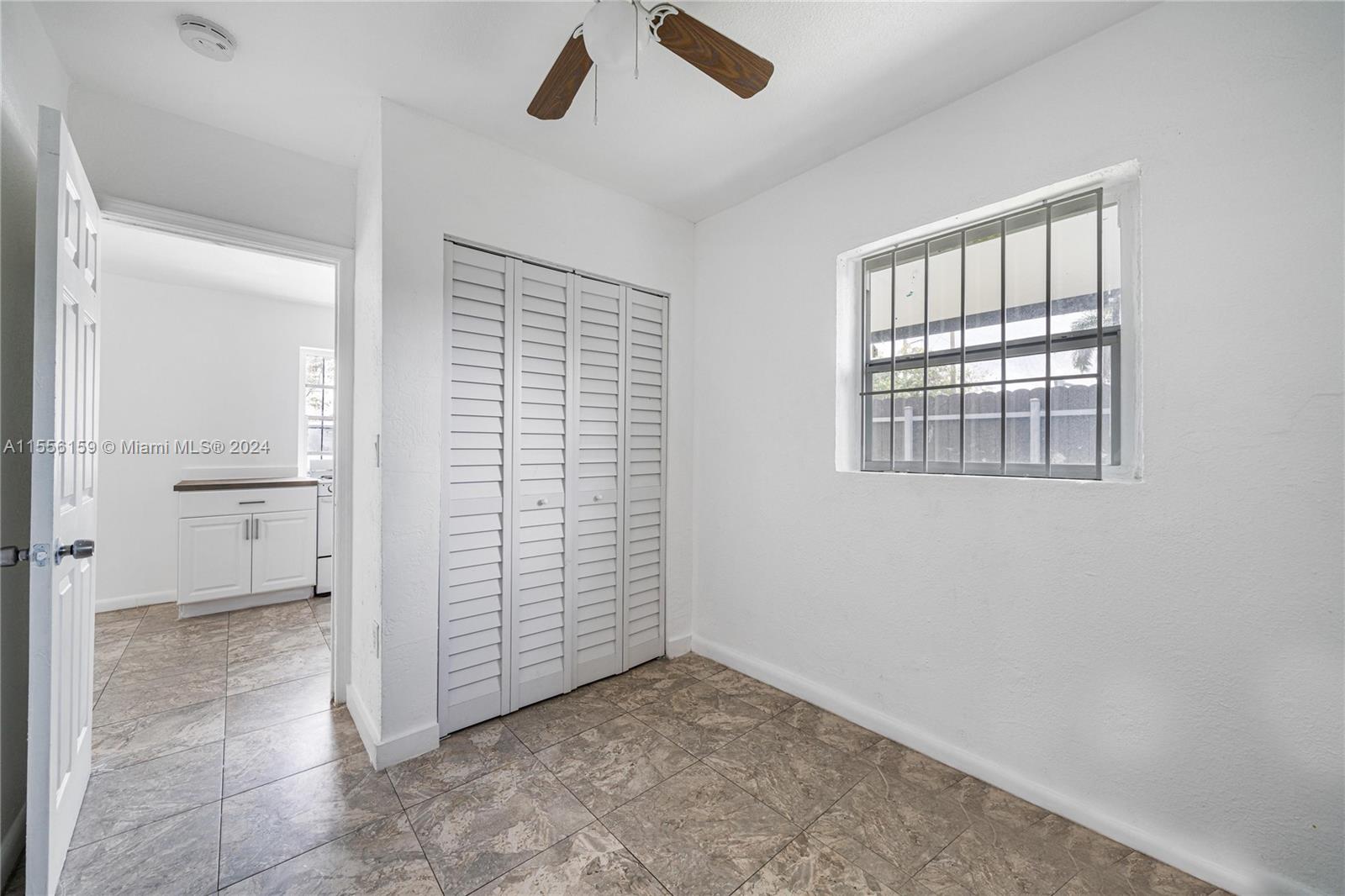 1049 NW 95th St