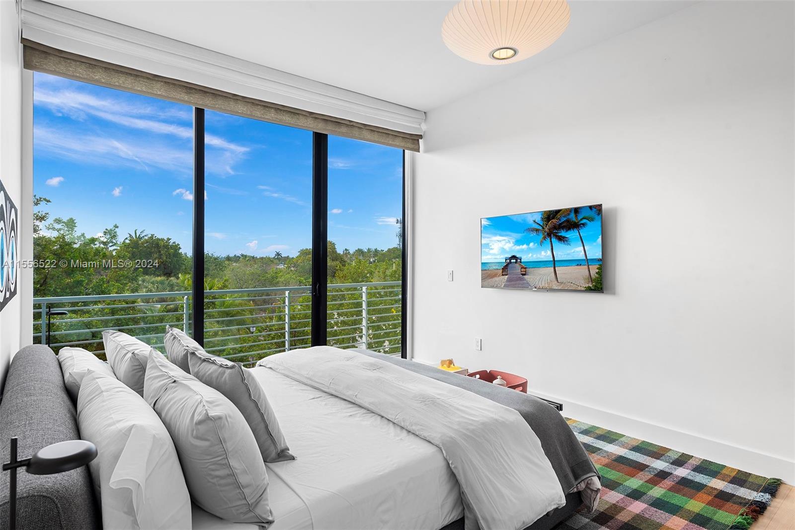 101 Sunrise Dr # 301