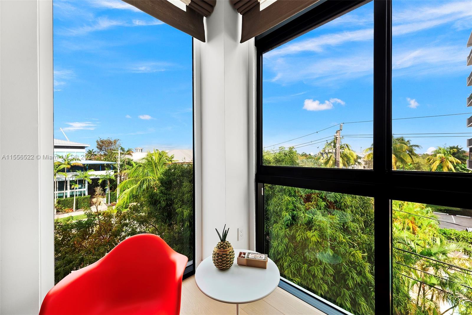 101 Sunrise Dr # 301