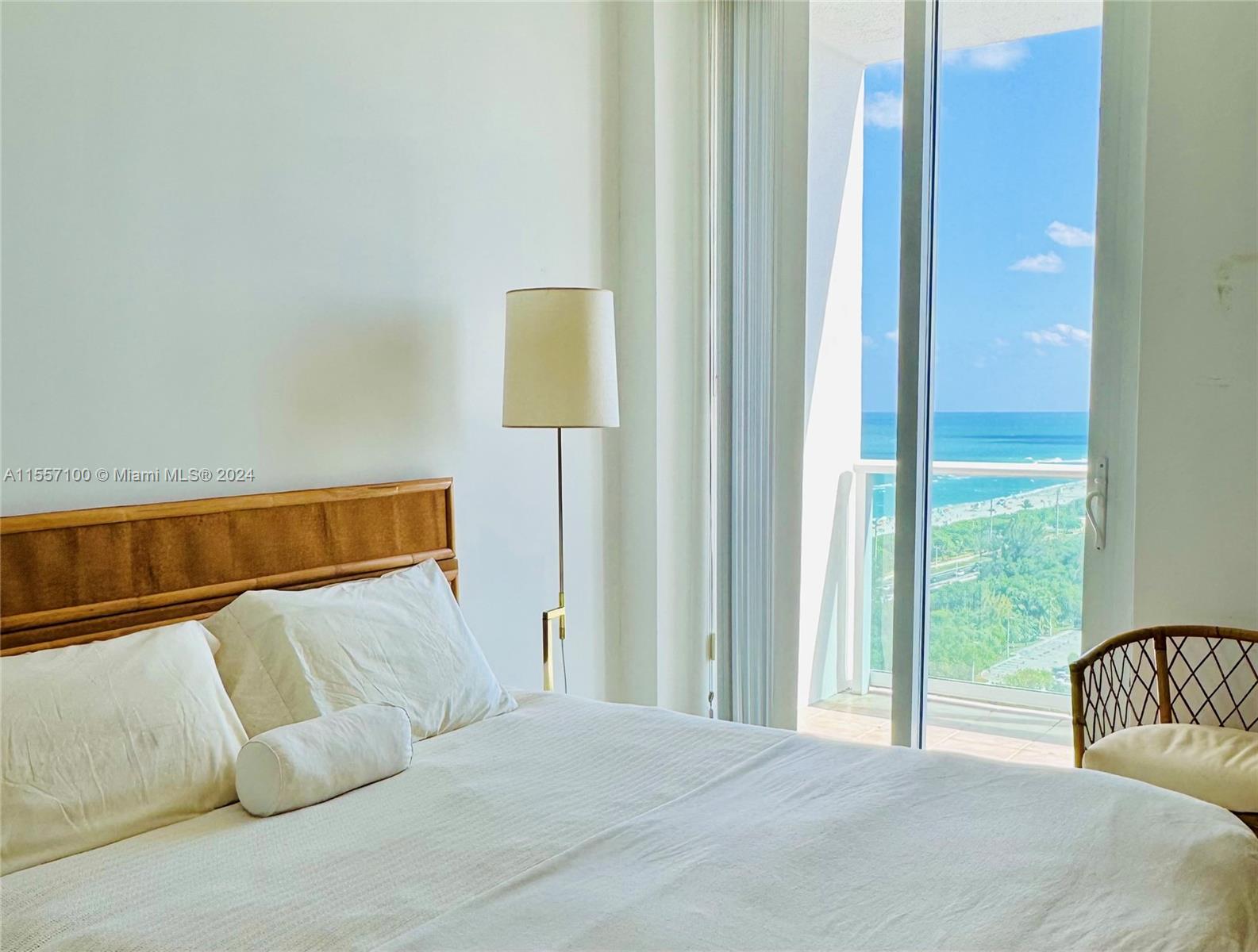 100 Bayview Dr Unit: PH25