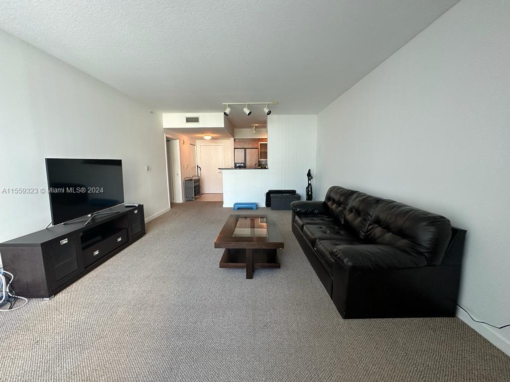 325 S Biscayne Blvd # 1418