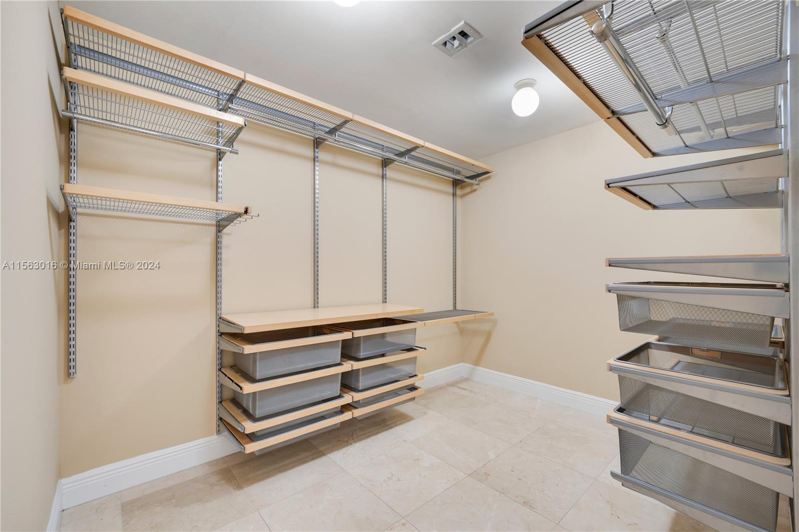 101 Sidonia Ave # 603