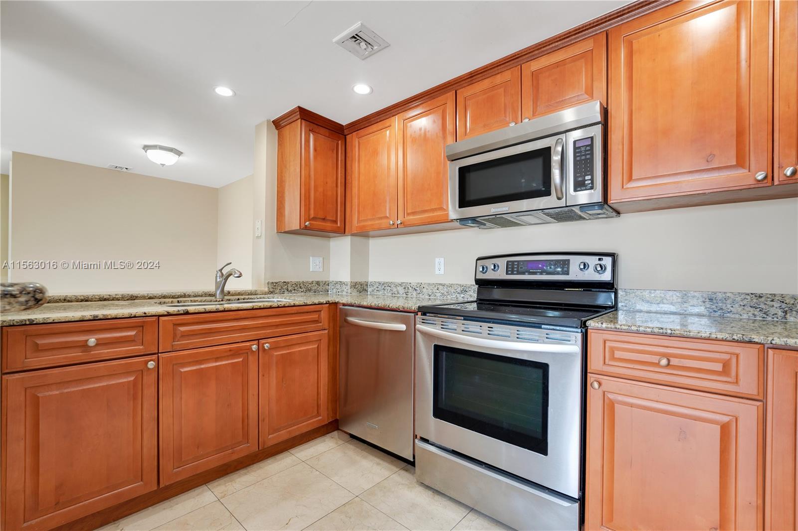 101 Sidonia Ave # 603