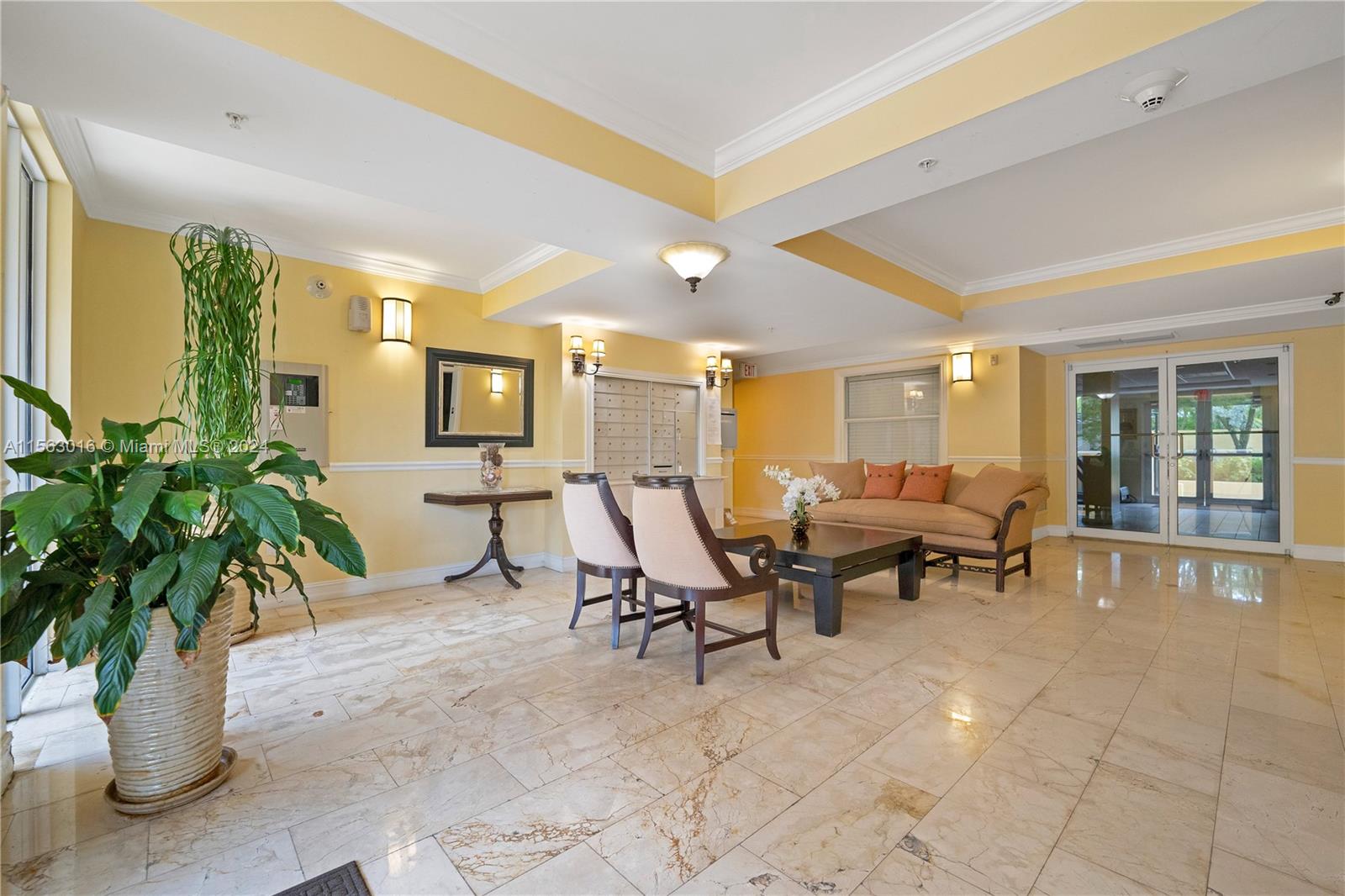 101 Sidonia Ave # 603