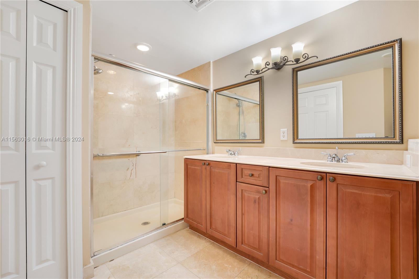 101 Sidonia Ave # 603