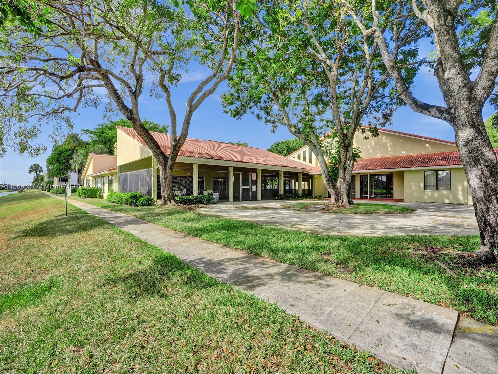 9480 Boca Cove Cir # 415