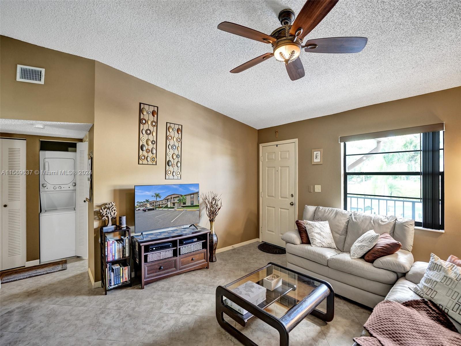 9480 Boca Cove Cir # 415