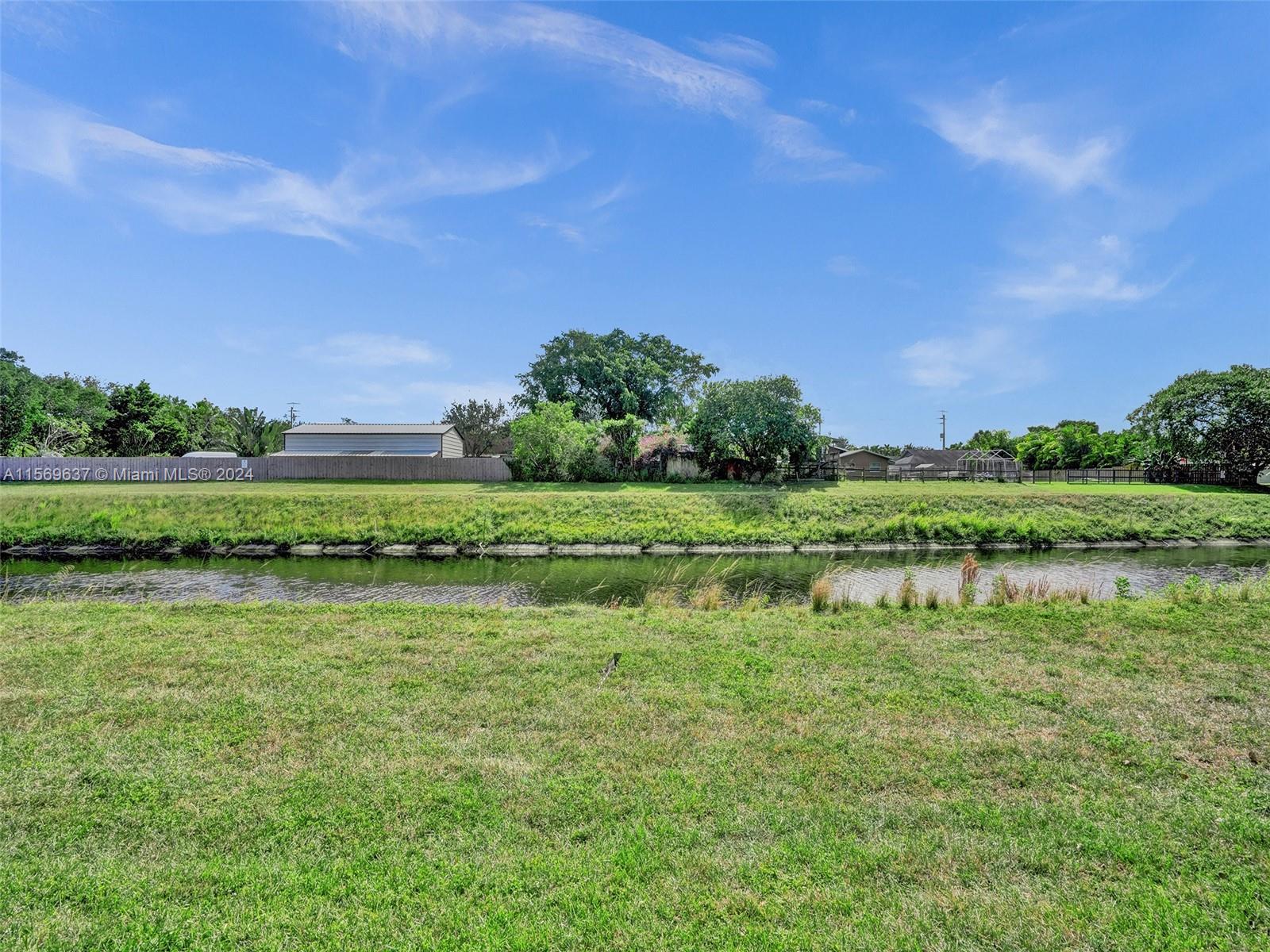 9480 Boca Cove Cir # 415