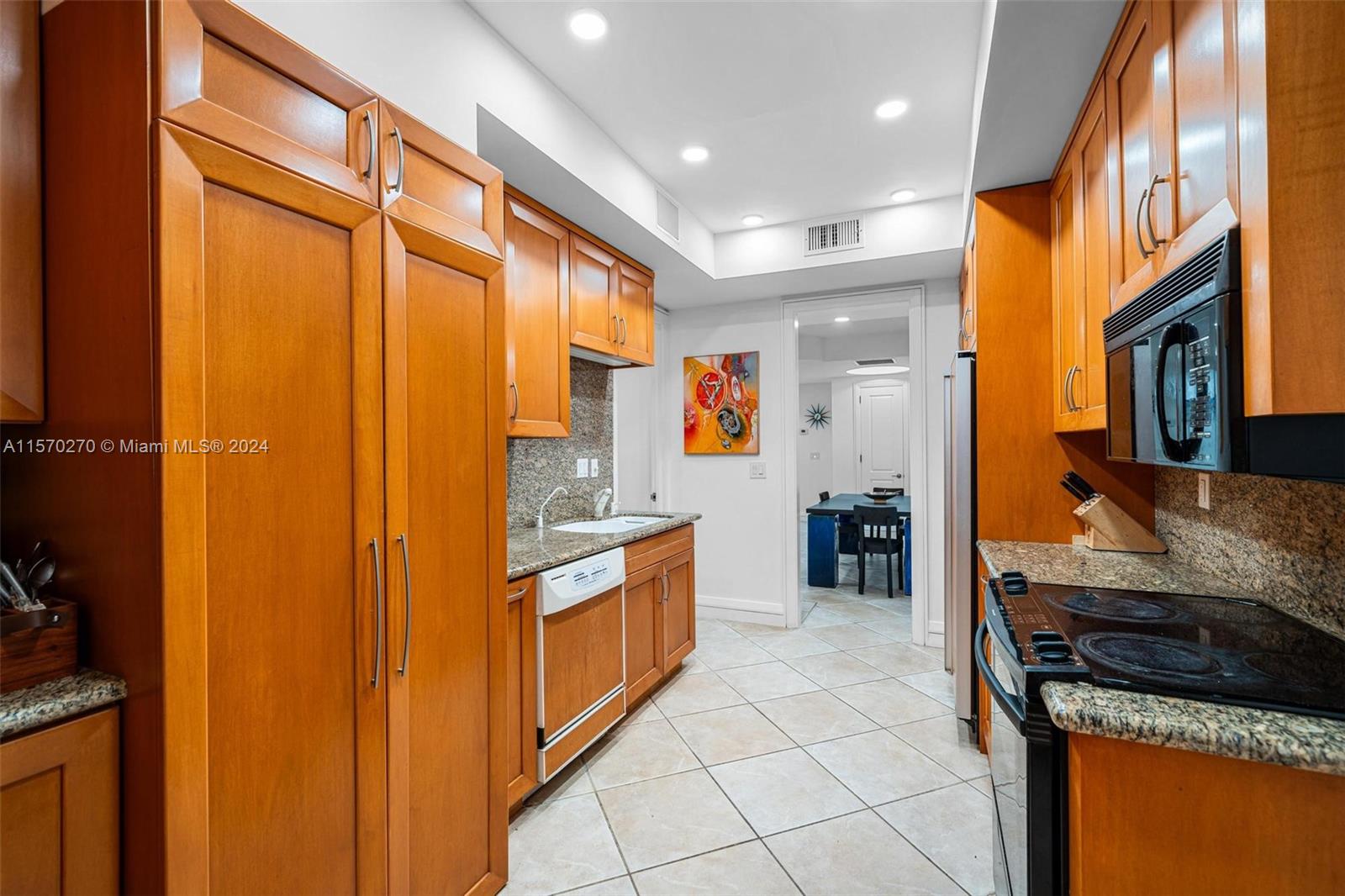1111 Crandon Blvd # B103