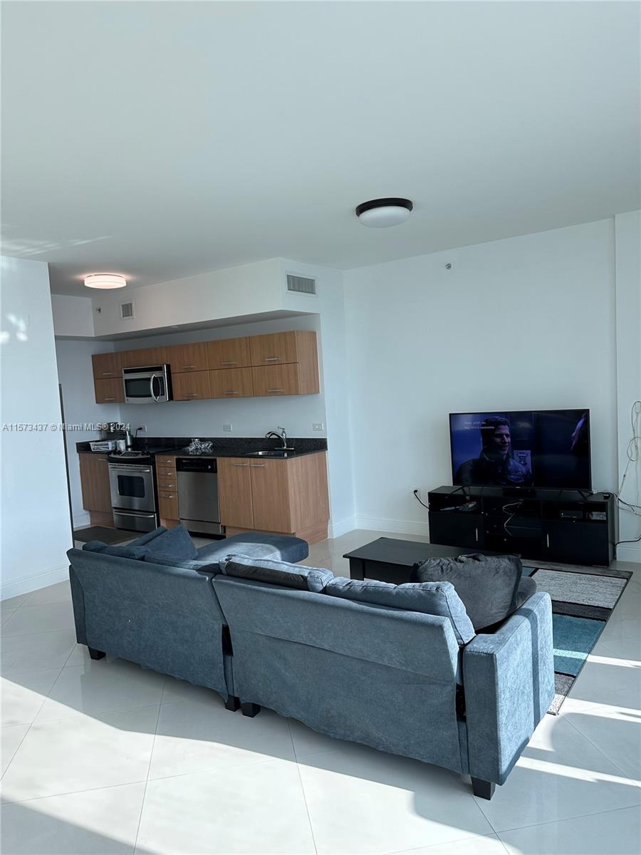 350 S Miami Ave Unit: 1915