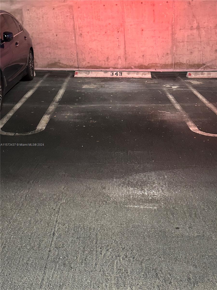 350 S Miami Ave Unit: 1915