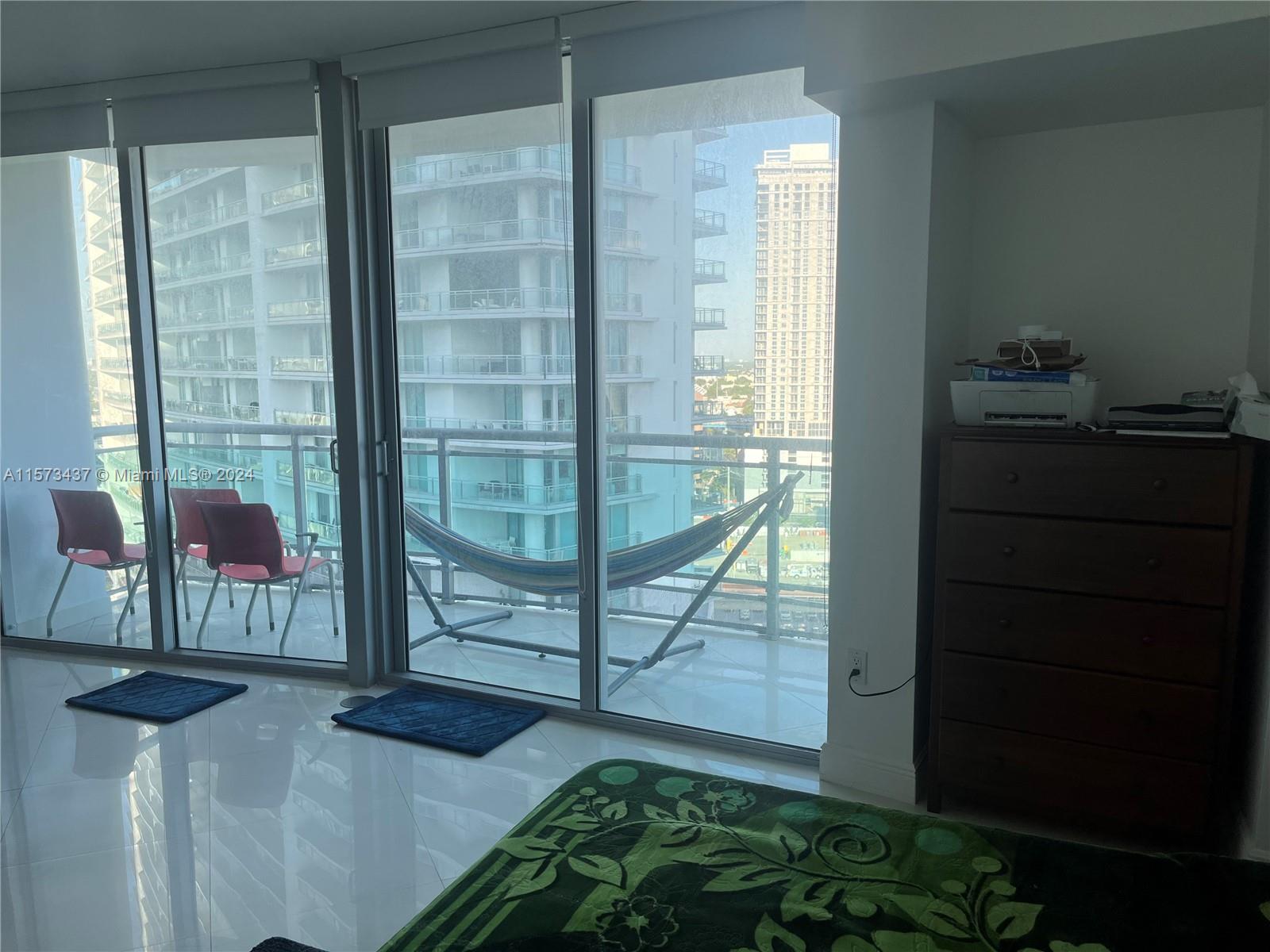 350 S Miami Ave Unit: 1915