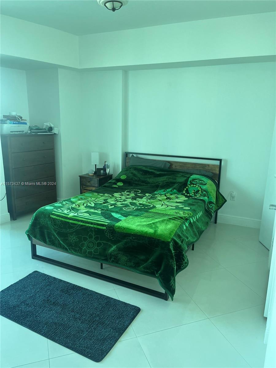 350 S Miami Ave Unit: 1915