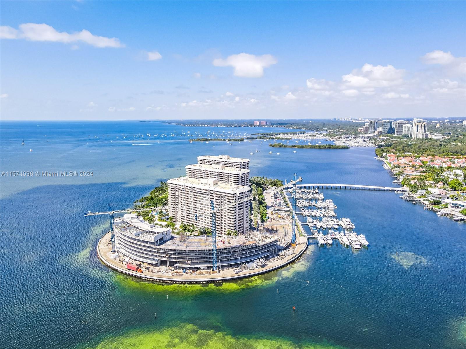 1632 S Bayshore Ct # 302