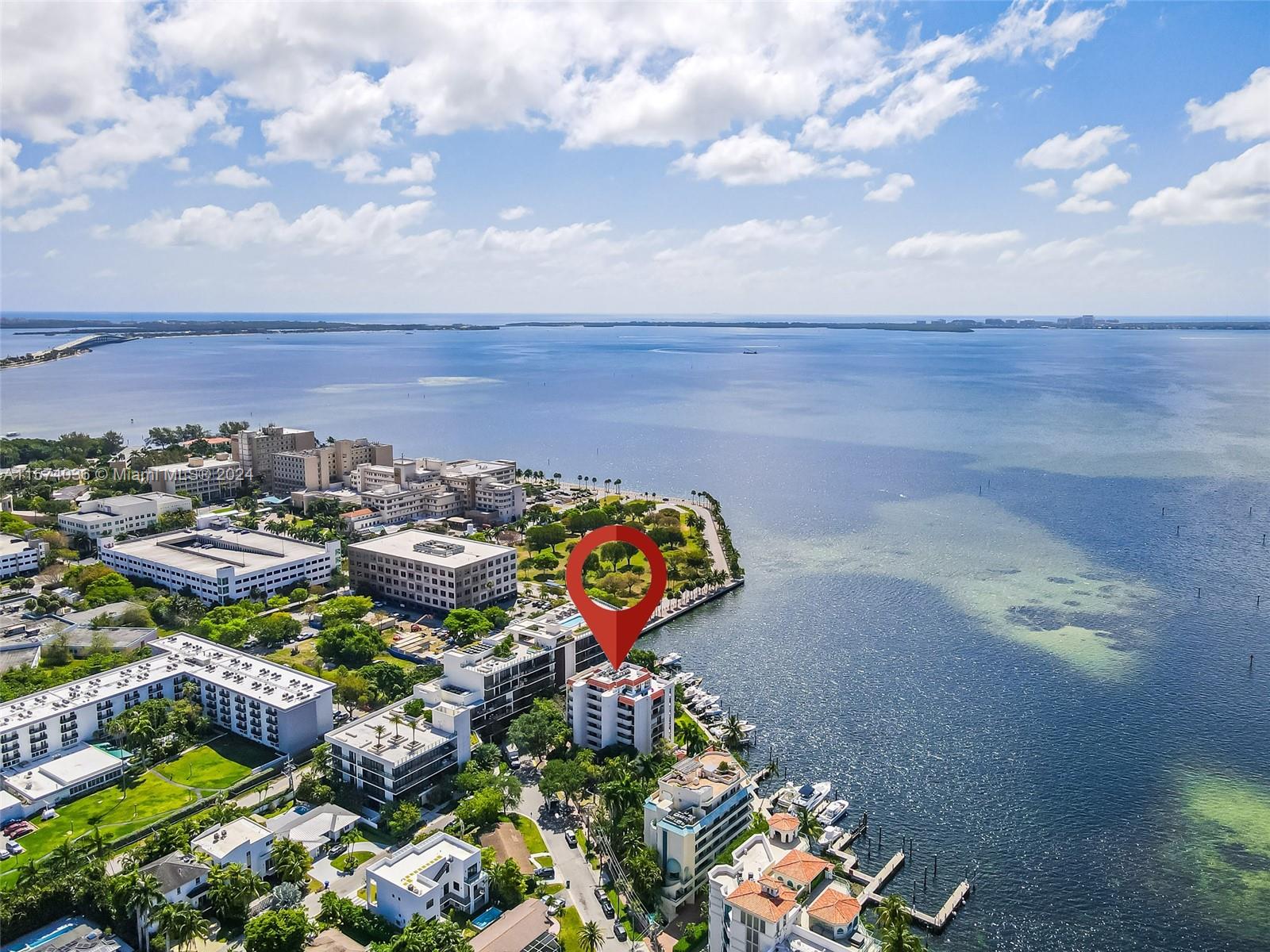 1632 S Bayshore Ct # 302