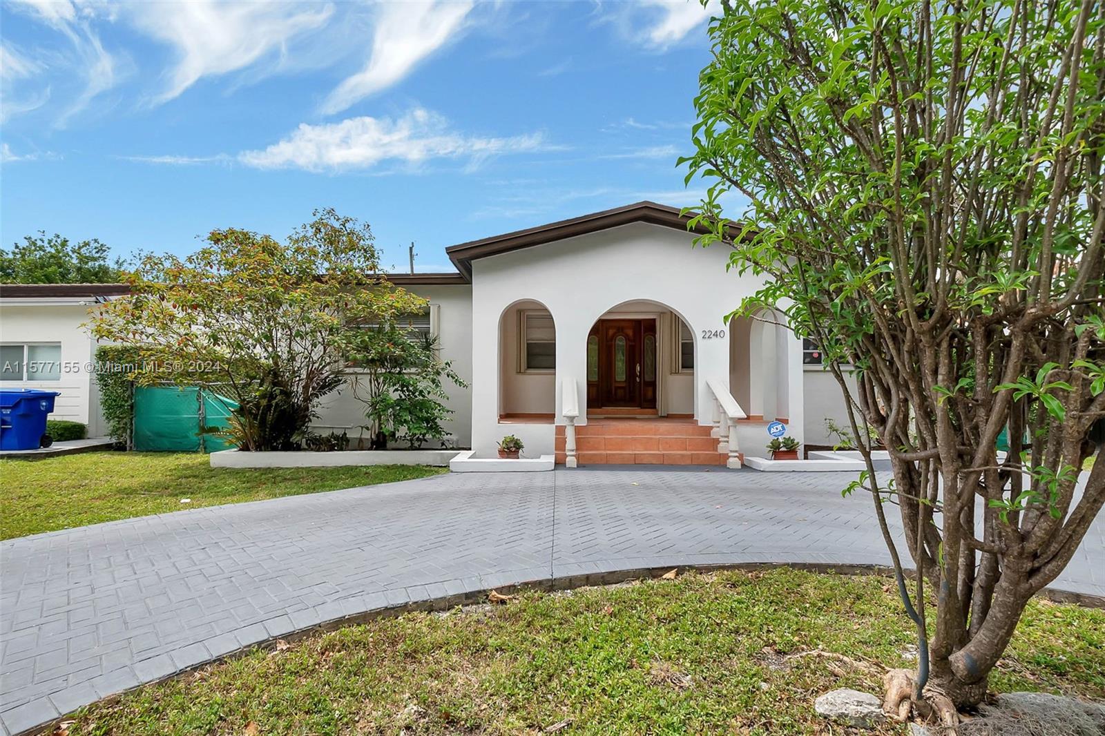 2240 SW 19th Ter