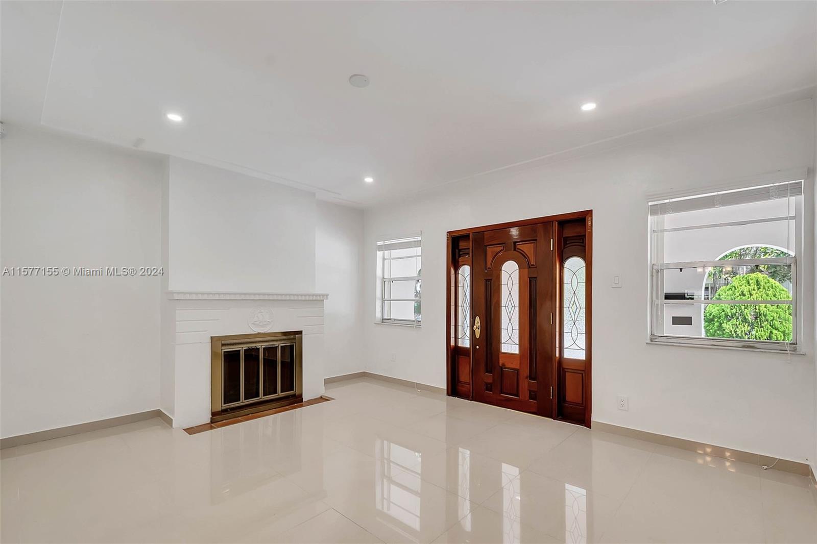 2240 SW 19th Ter