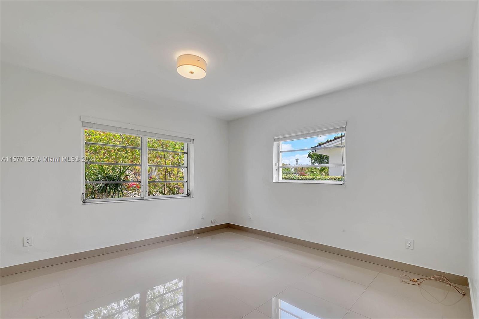 2240 SW 19th Ter