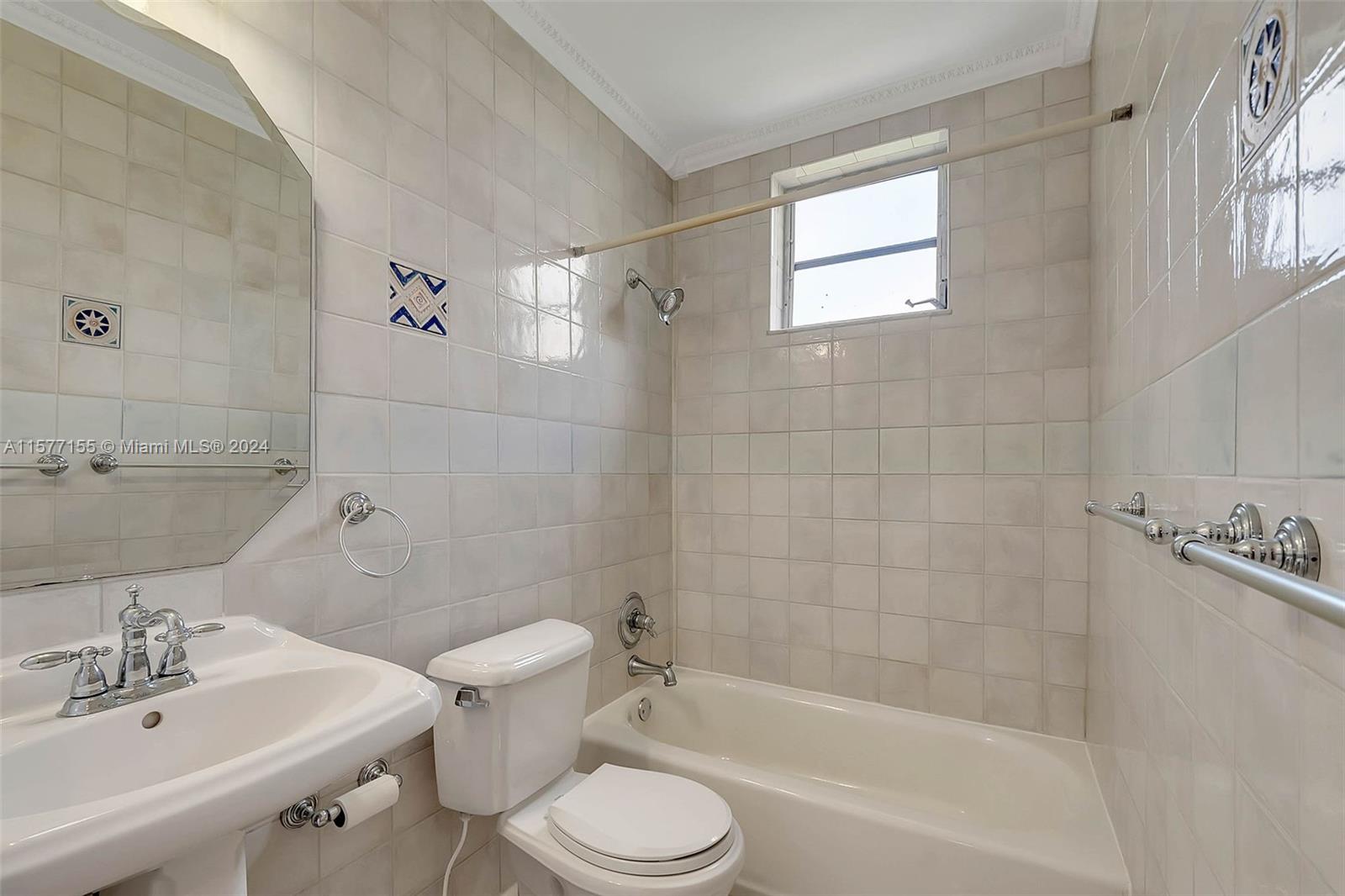 2240 SW 19th Ter