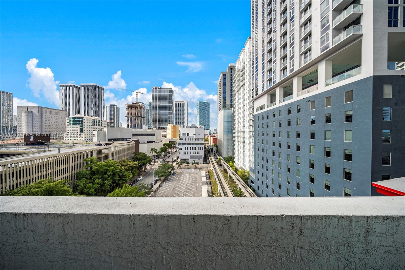 133 NE 2nd Ave # 909