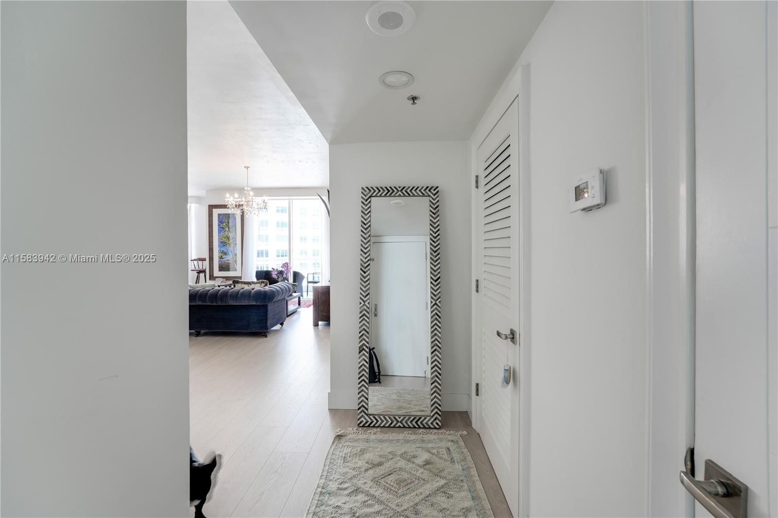 701 Brickell Key Blvd # 06 Unit: LPH-06