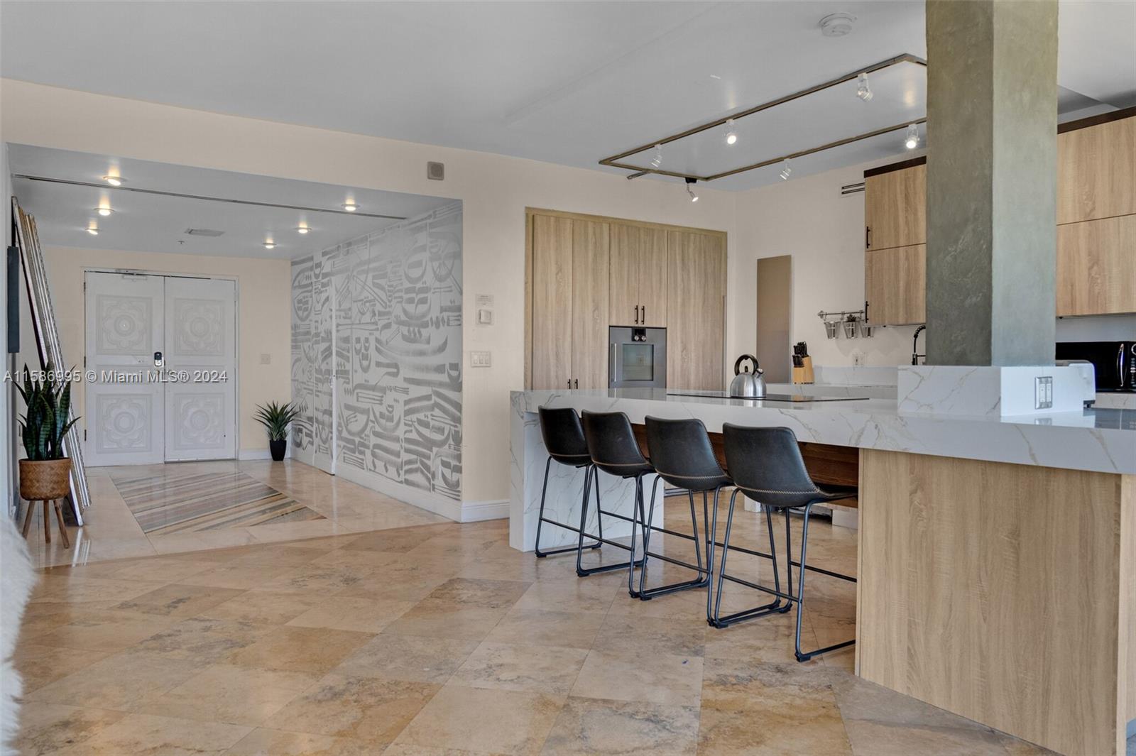 5781 Biscayne Blvd # 3 Unit: PH-3