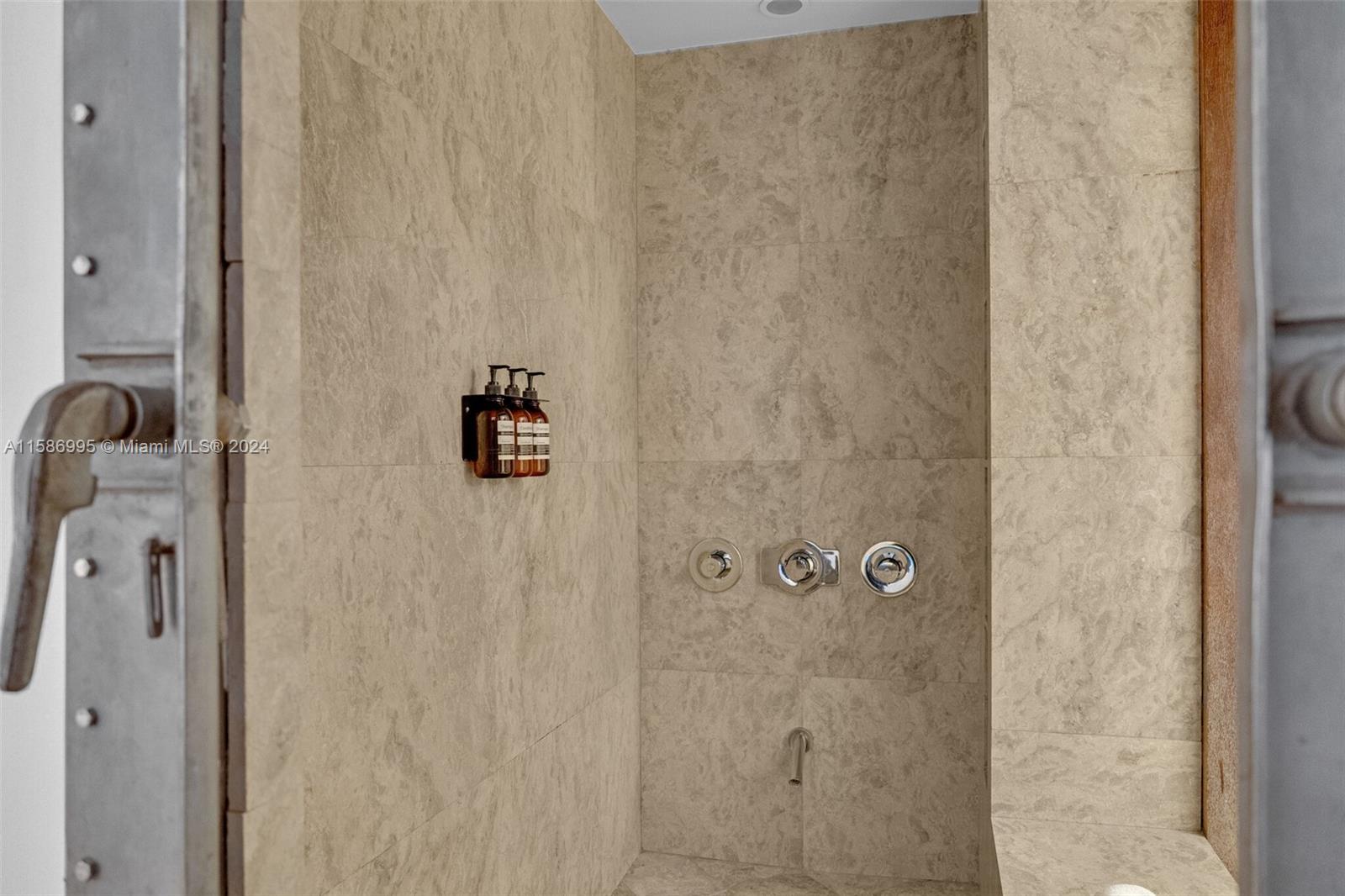 5781 Biscayne Blvd # 3 Unit: PH-3